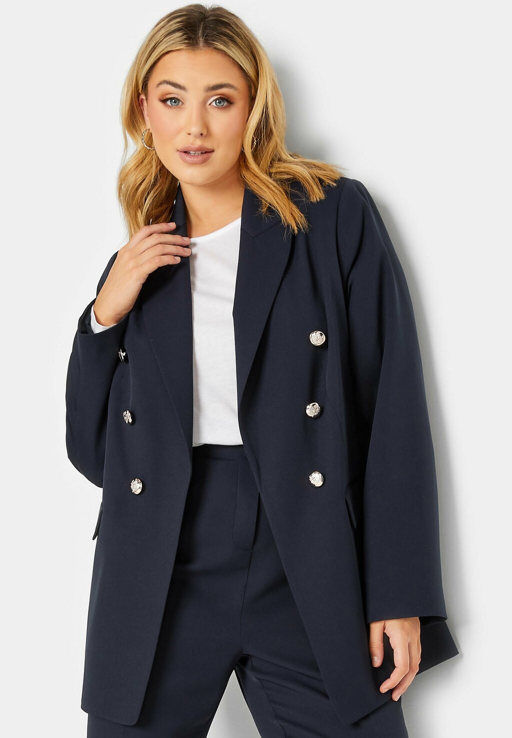 

Короткое пальто Yours Clothing, черный