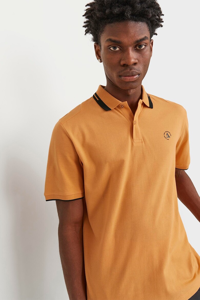 

Футболка с воротником и пуговицами Jack & Jones, черный