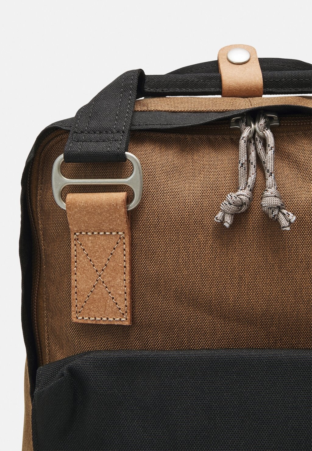 

Рюкзак EURO SERIES BACKPACK UNISEX Doughnut, хаки