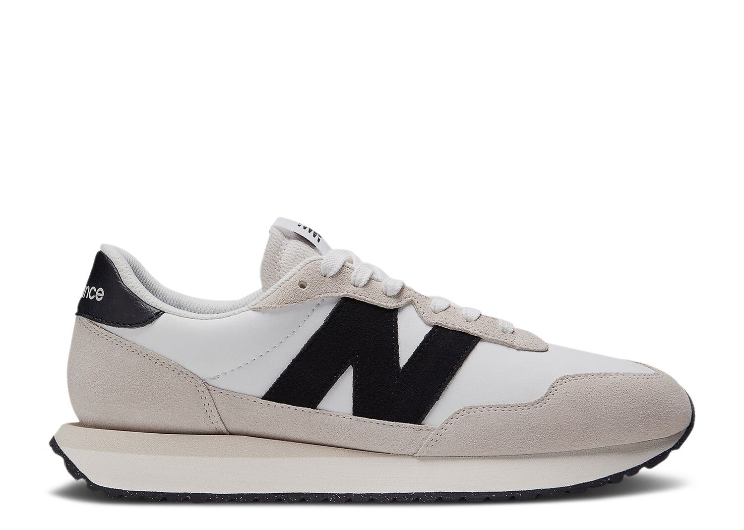 

Кроссовки New Balance 237 'Sea Salt Black', белый
