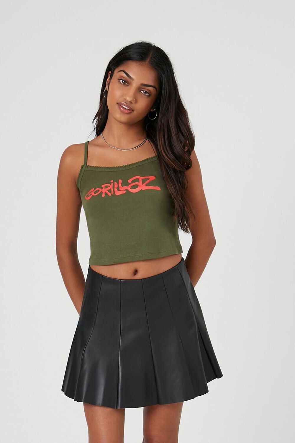 

Плиссированная мини-юбка из искусственной кожи Forever 21, черный