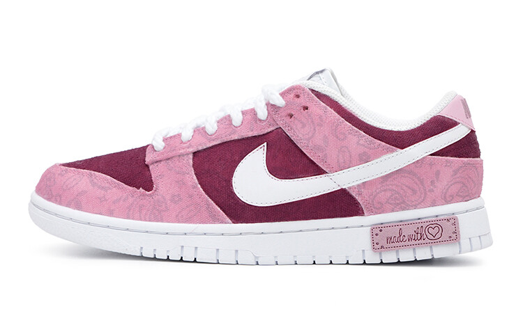 

Женские кроссовки для скейтбординга Nike Dunk Low