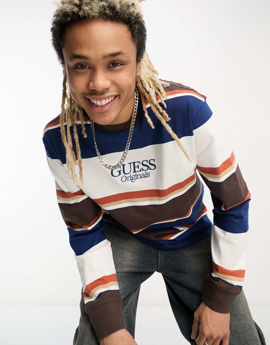 

Разноцветная футболка с длинными рукавами и логотипом Guess Originals