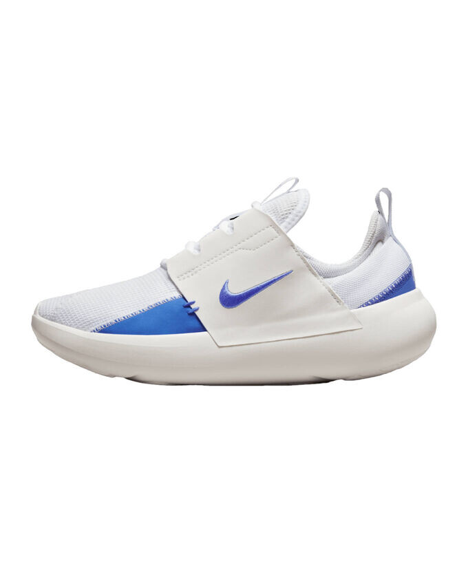 

Реклама кроссовок e-серии Nike, белый