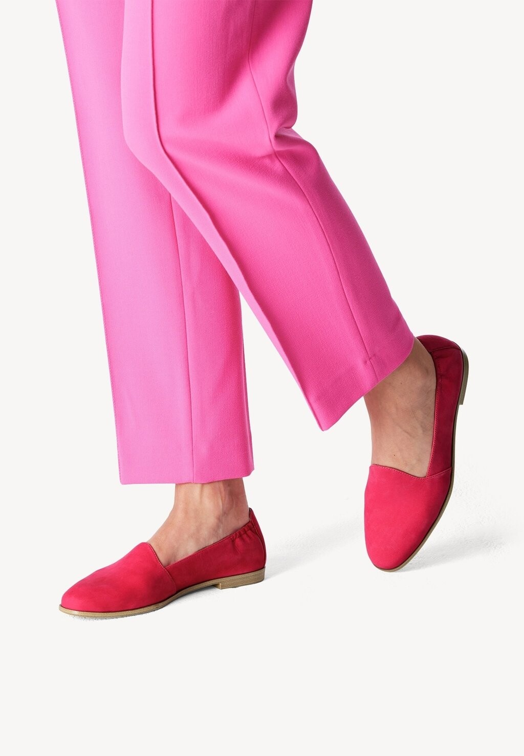 

Тапочки Tamaris, цвет fuxia