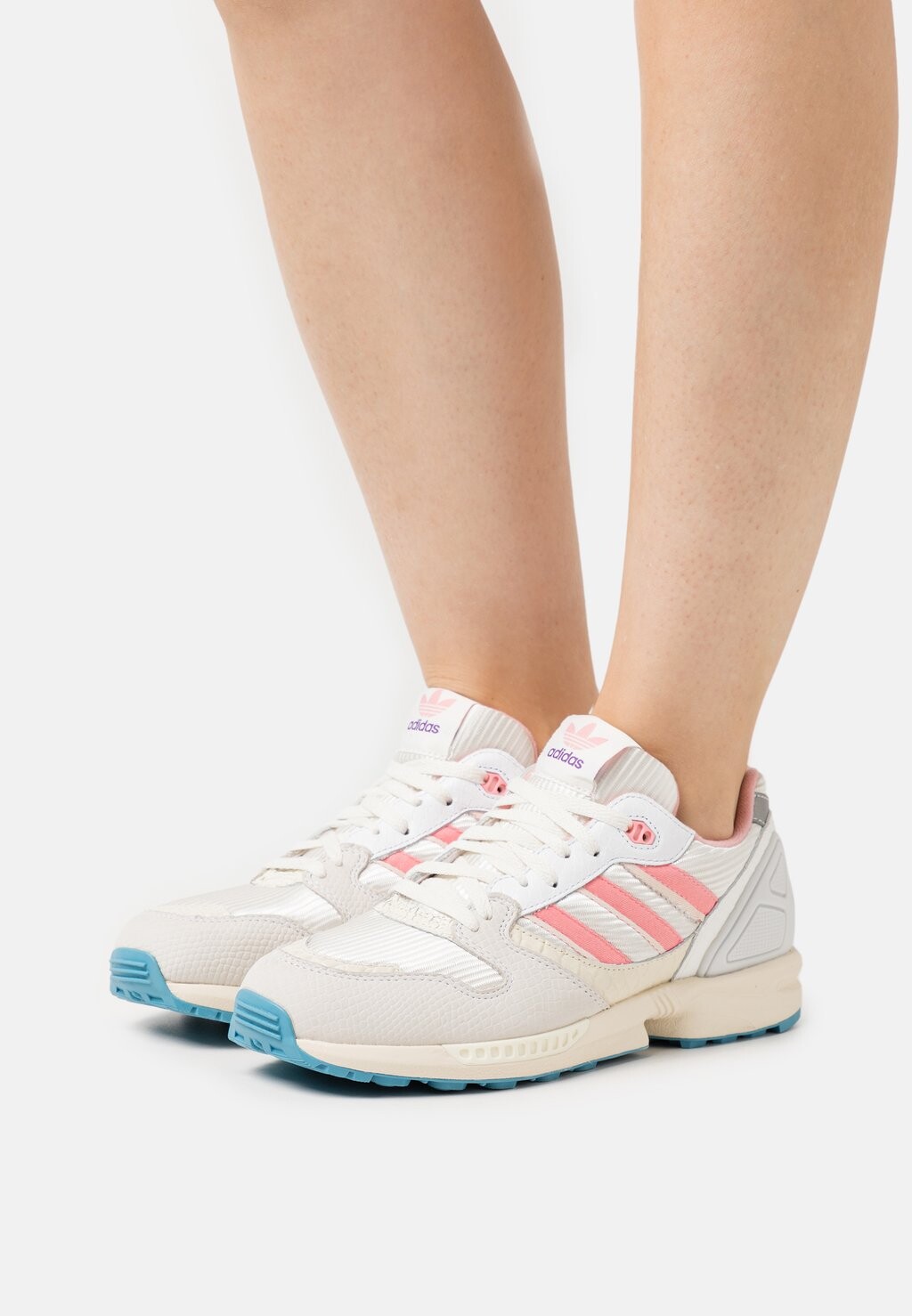 

Кроссовки adidas Originals