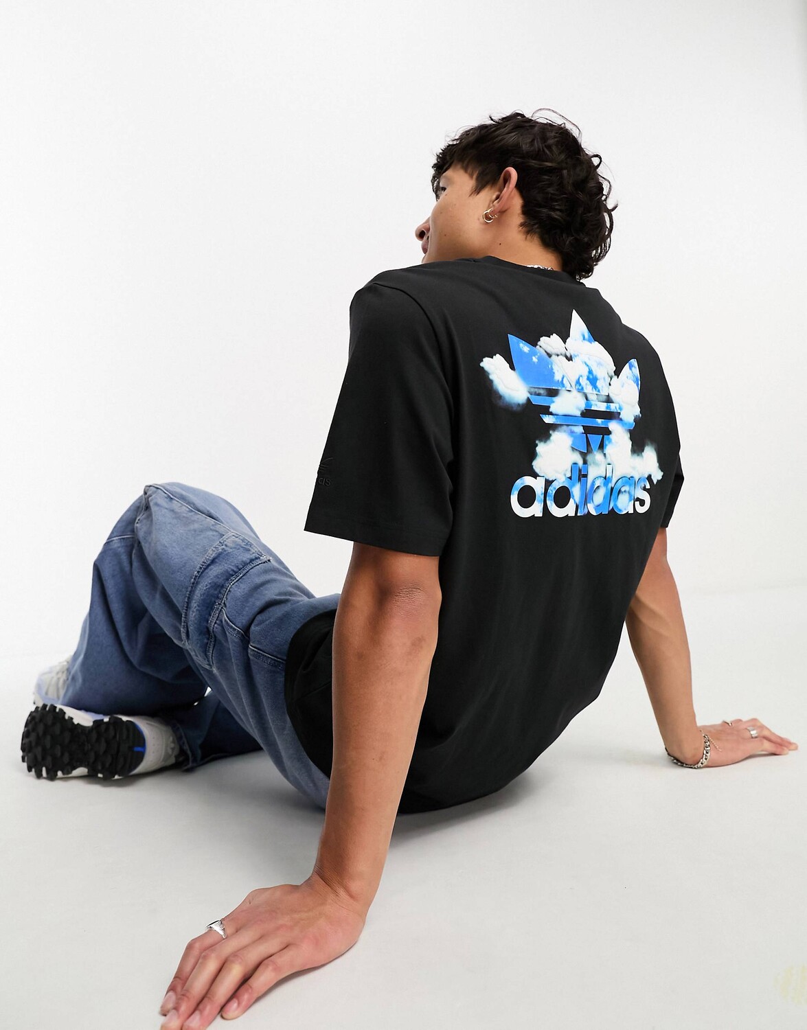 

Черная футболка с графическим принтом adidas Originals, Черный