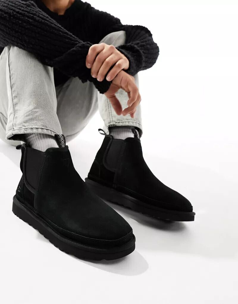 

Черные ботинки челси UGG Neumel
