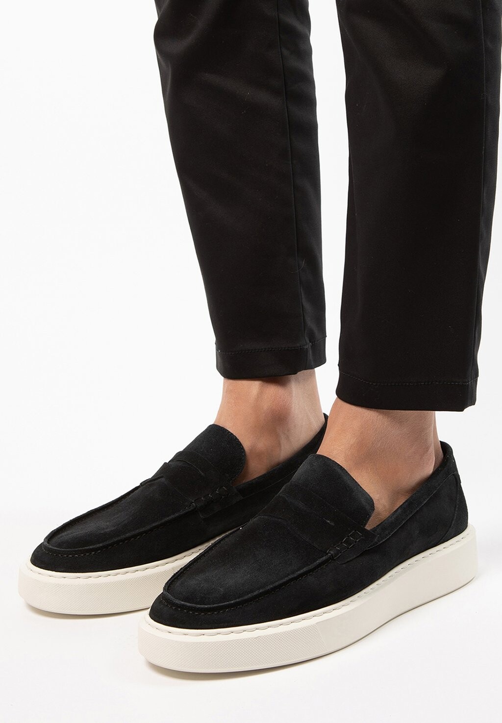 

Низкие кеды sacha, цвет black