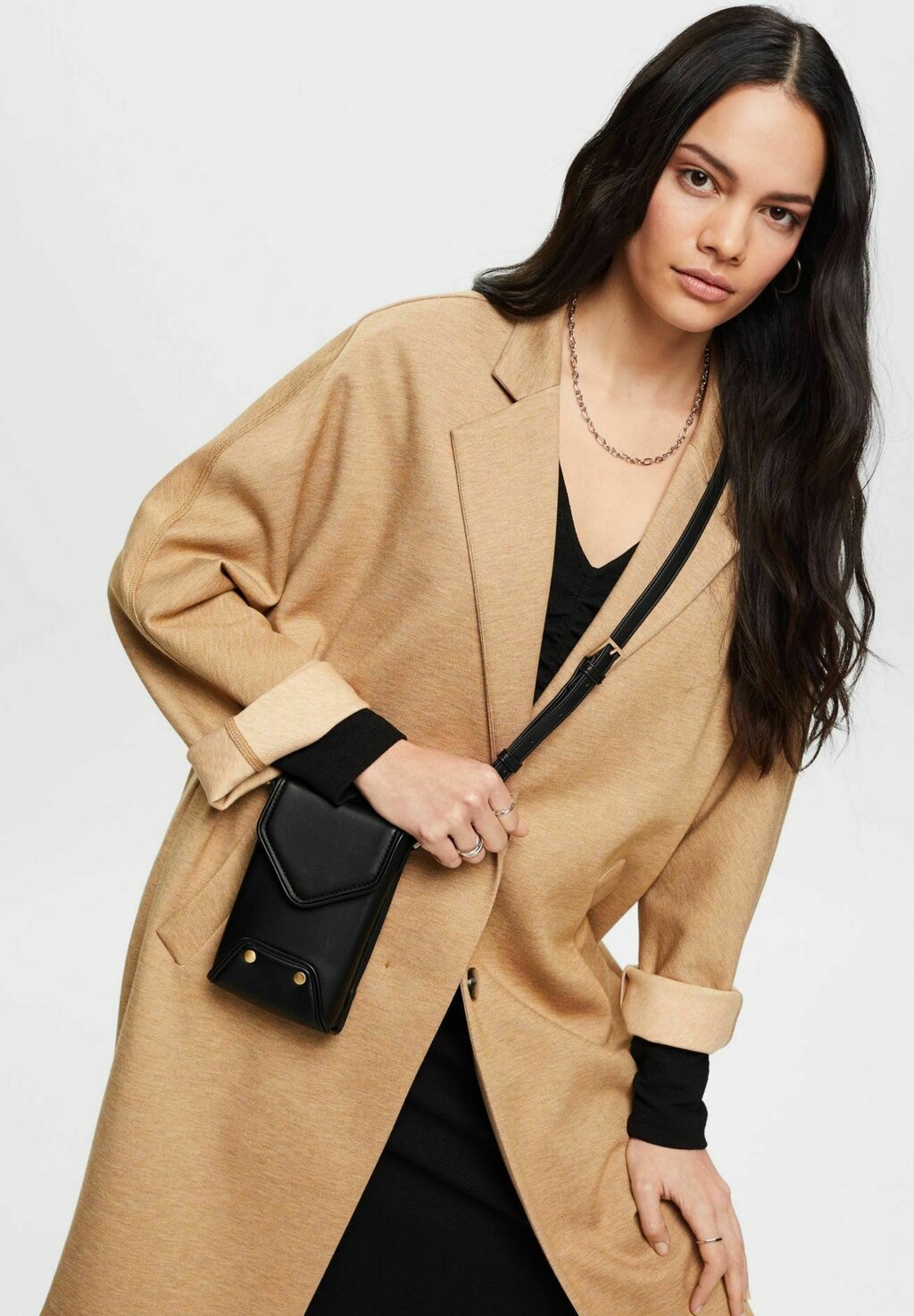 

Сумка через плечо Esprit, черный