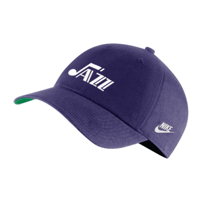 

Бейсболка Nike Utah Jazz Hardwood Classics NBA Adjustable Cap, цвет New Orchid