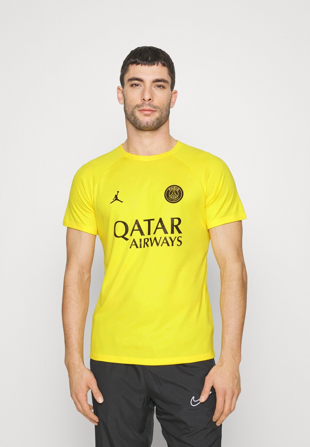 

Футболка Nike