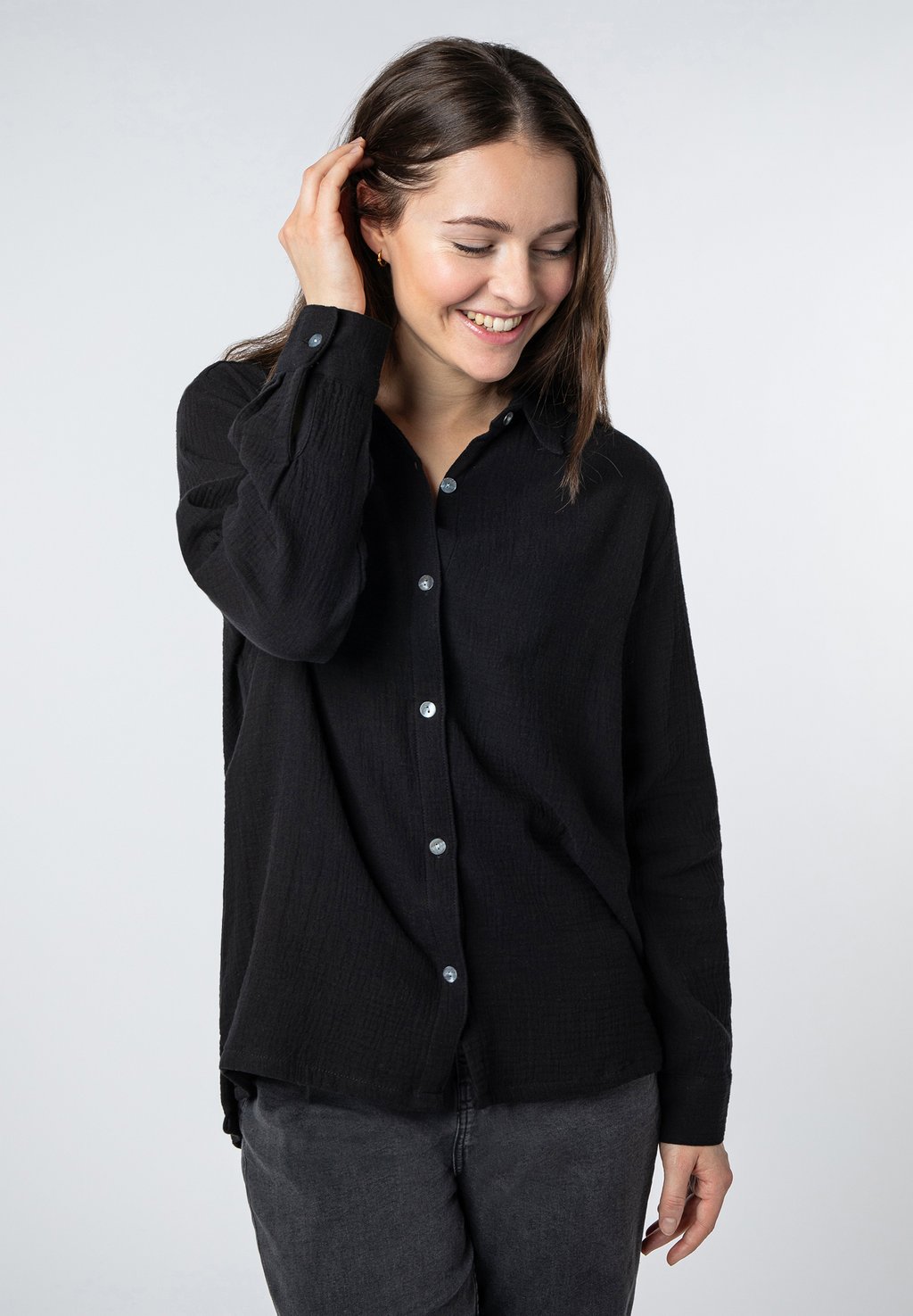 Блузка-рубашка Sublevel, цвет black