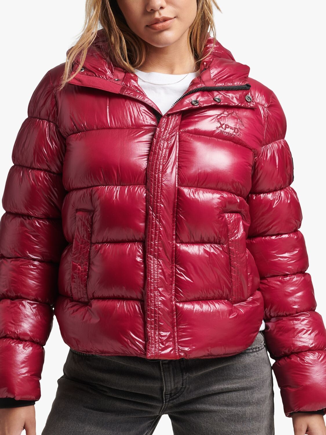 

Спортивная куртка-пуховик Superdry Hooded Shine, темно-ягодный