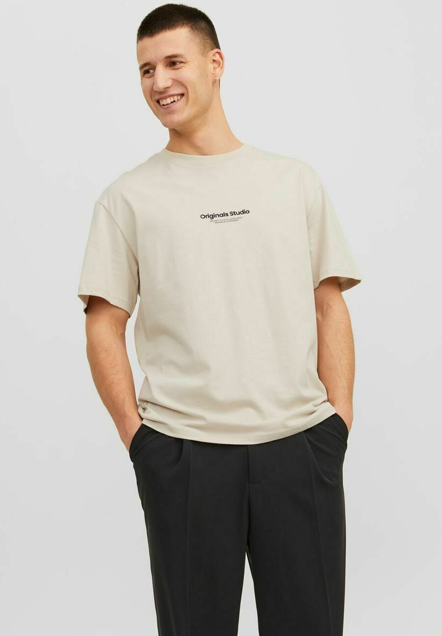 

Футболка с принтом Jack & Jones, Серый