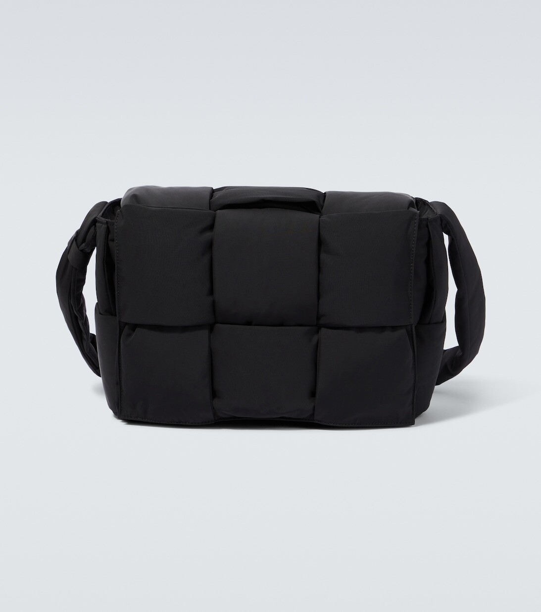 

Плетеная сумка на плечо Tech Cassette с подкладкой Bottega Veneta, черный