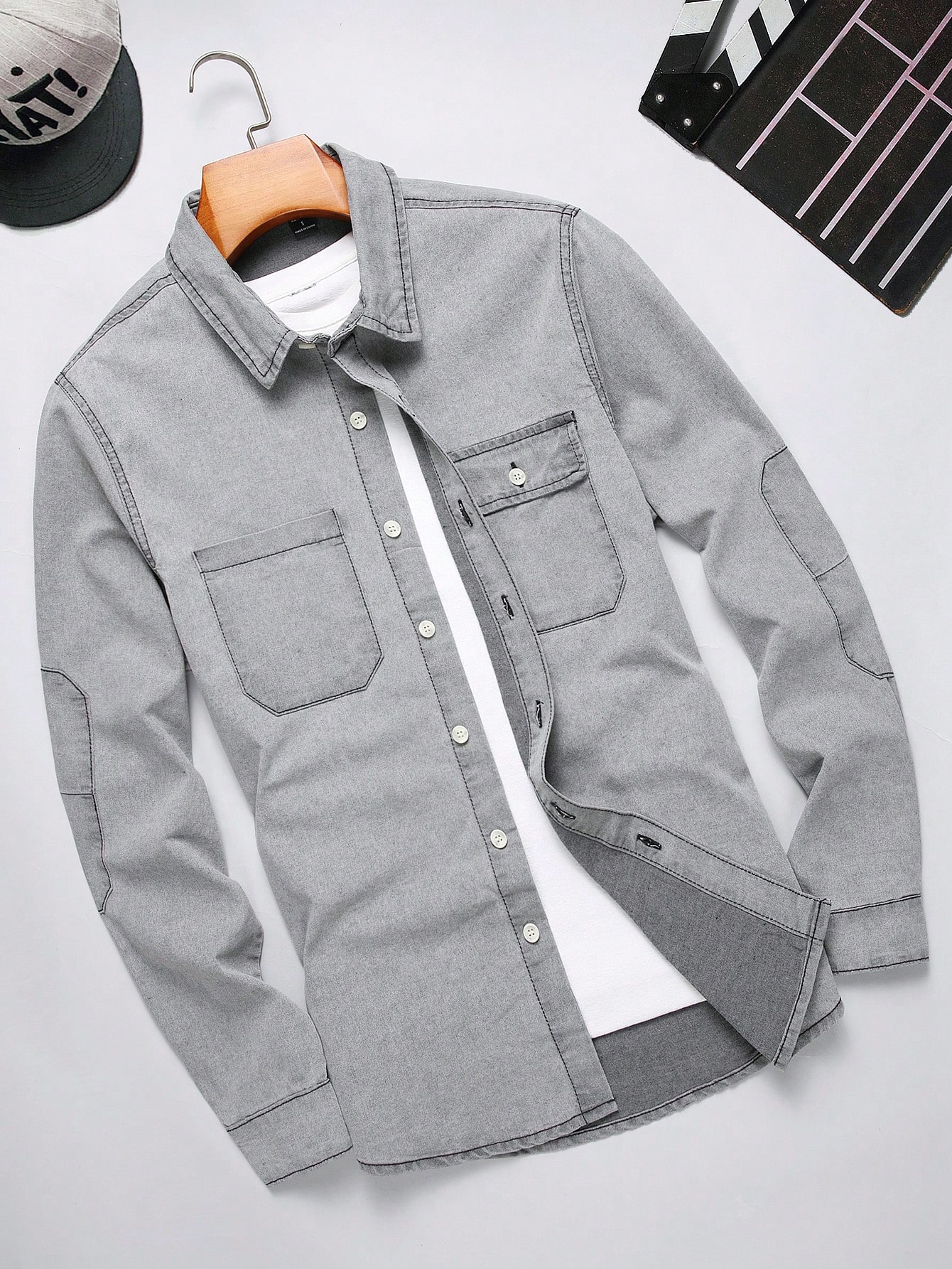 Мужская джинсовая рубашка Manfinity EMRG с длинными рукавами и карманами, серый