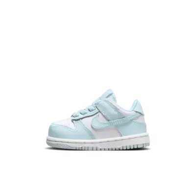 

Кроссовки Nike Dunk Low, цвет White/Glacier Blue
