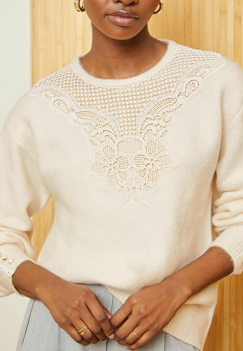 

Вязаный свитер CREW NECK PETITE Love & Roses, белый