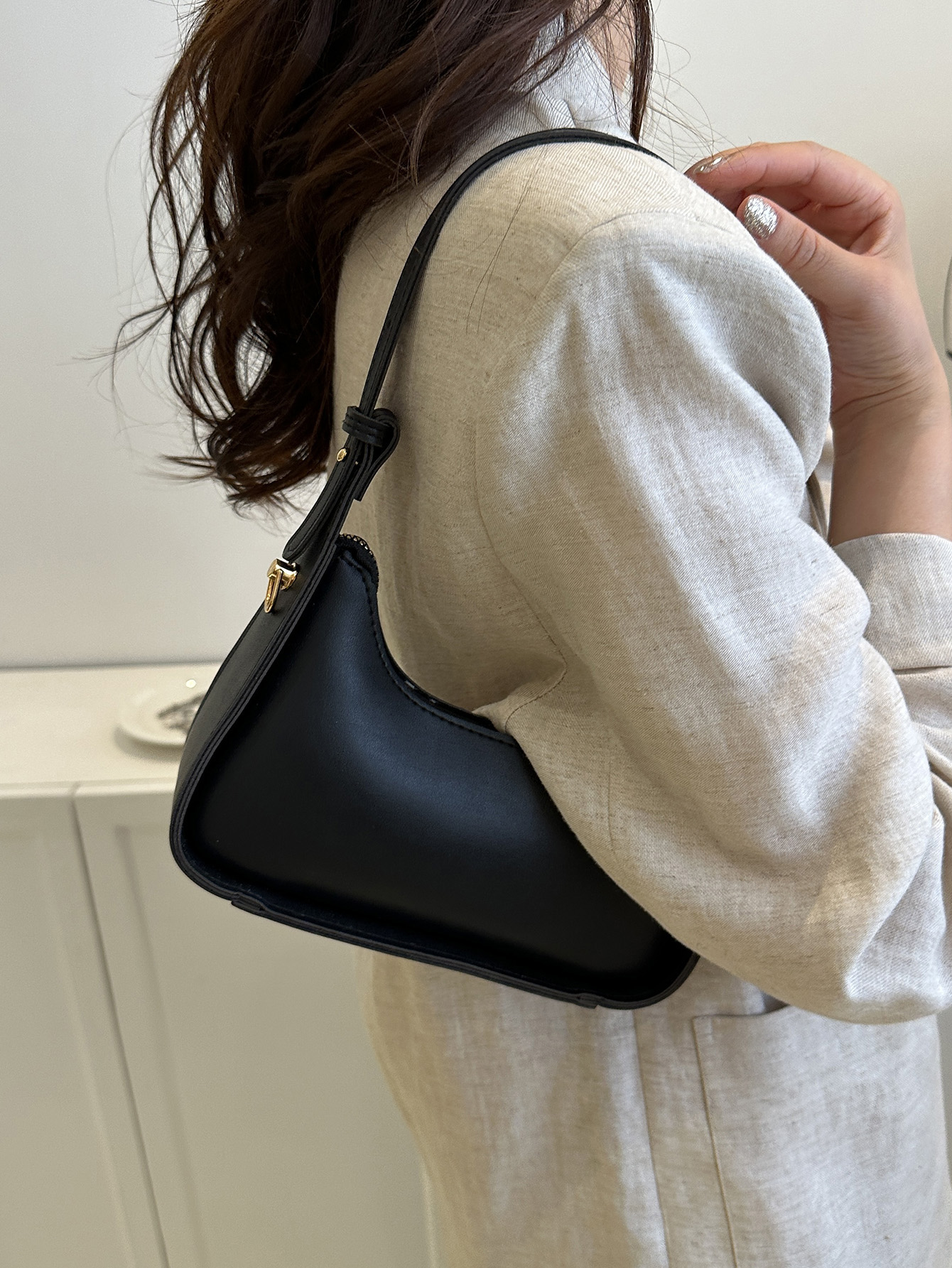 Женская модная однотонная универсальная повседневная сумка через плечо/сумка, черный