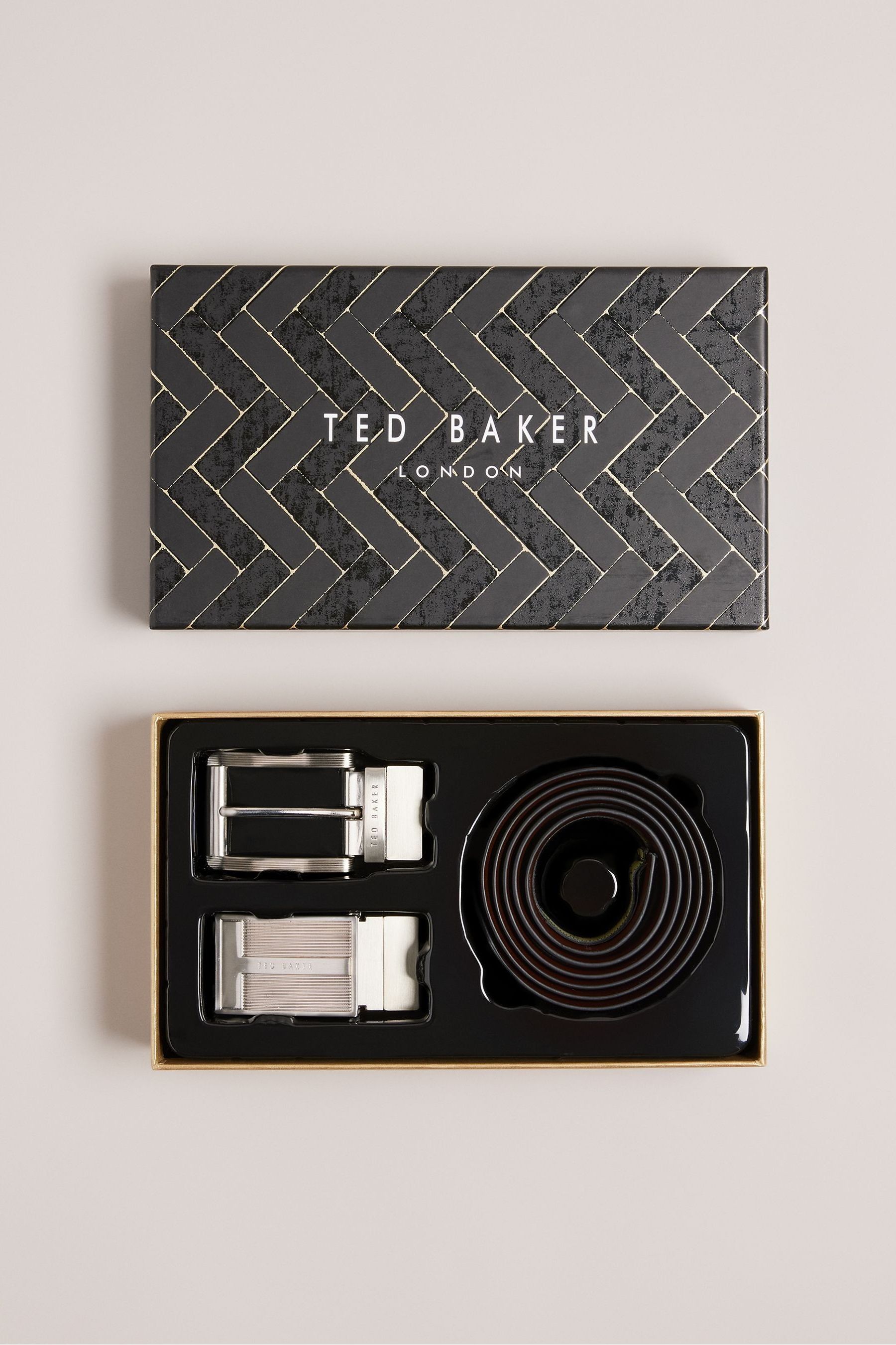 

Черная полоса в коробке Newbey Ted Baker, черный