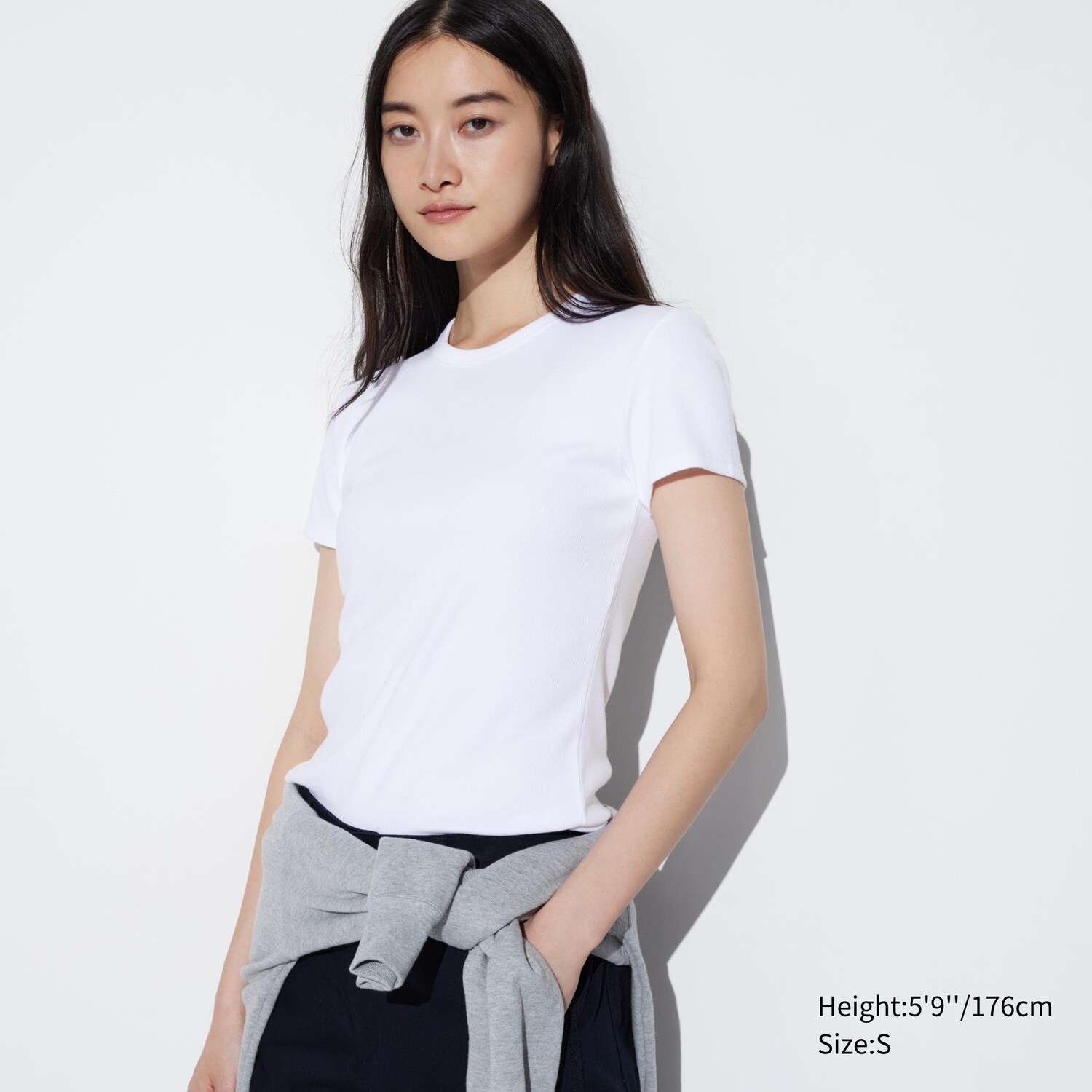 

Мягкая футболка в ребрику UNIQLO, белый