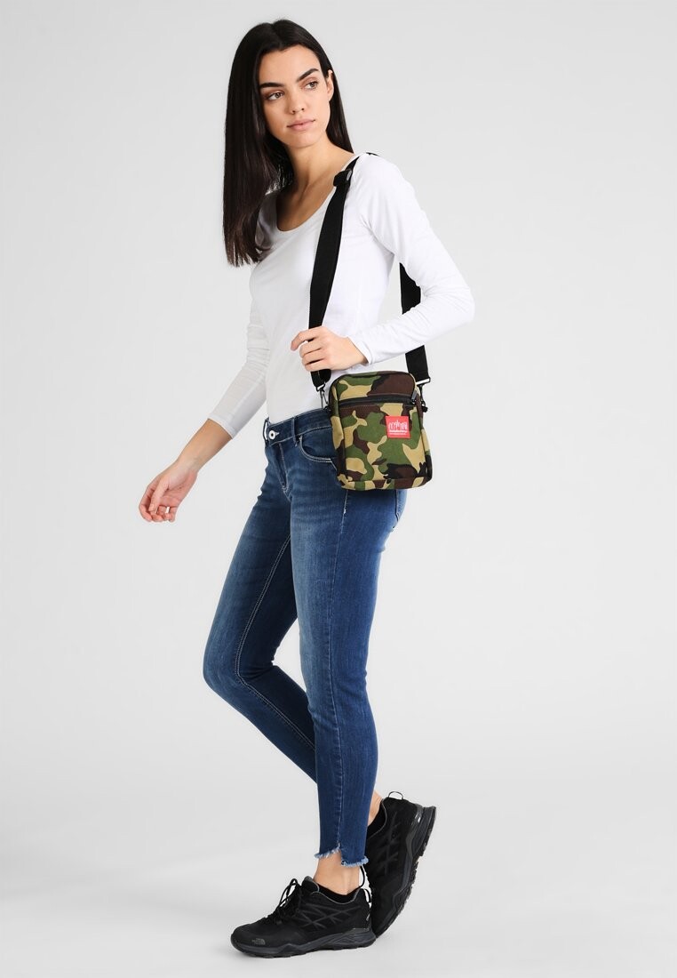 

Сумка через плечо CITY LIGHTS Manhattan Portage, мультиколор
