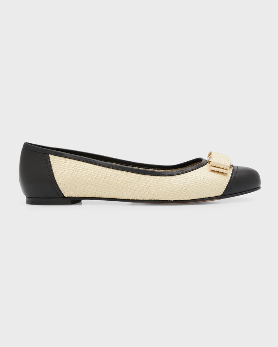

Двухцветные балетки Varina из рафии с бантом Ferragamo