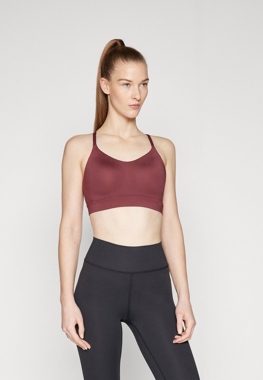 

Спортивный бюстгальтер с легкой поддержкой SCOOP BACK STRAPS Hunkemöller, цвет red