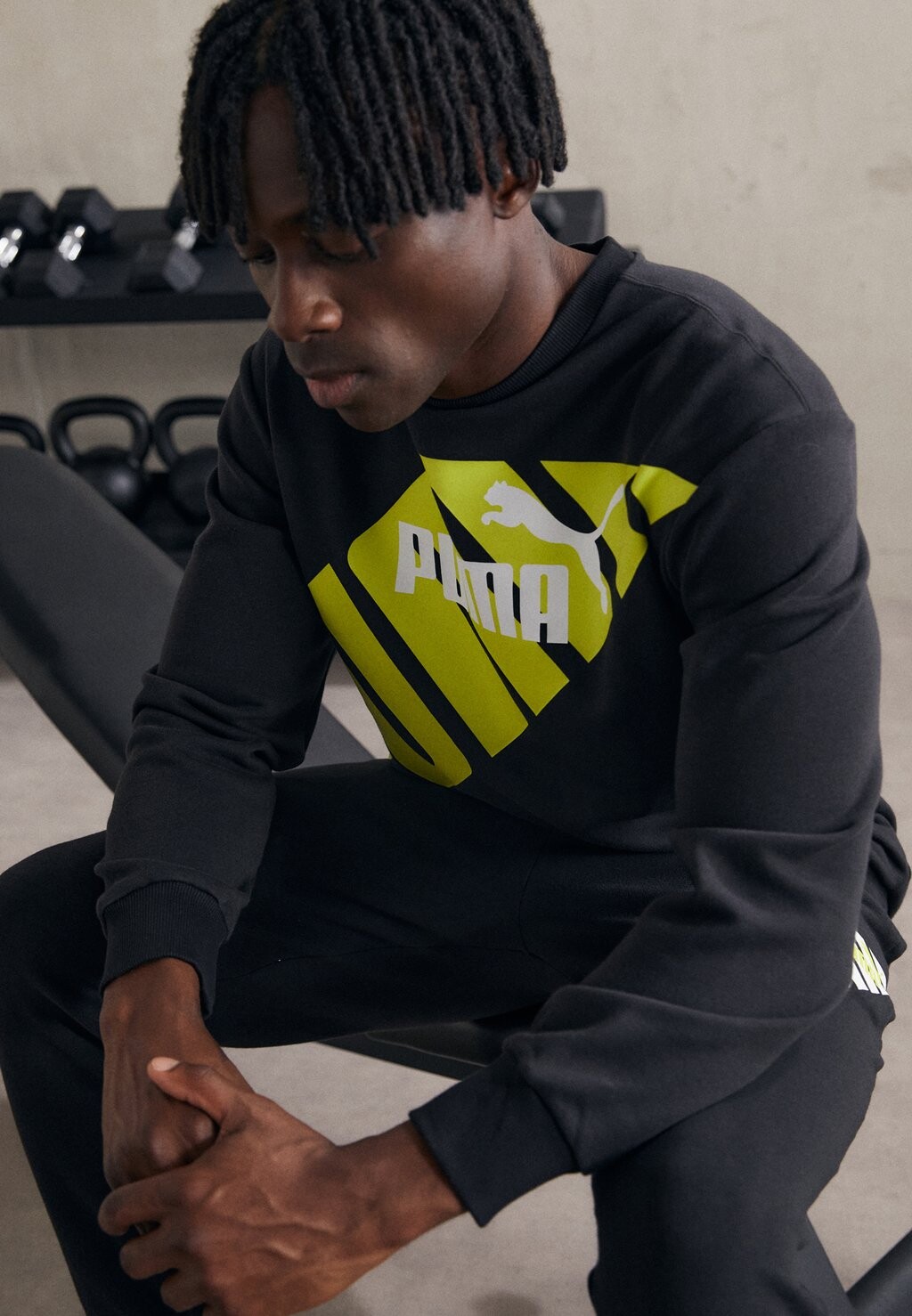

Толстовка Power Graphic Crew Puma, цвет black/lime sheen