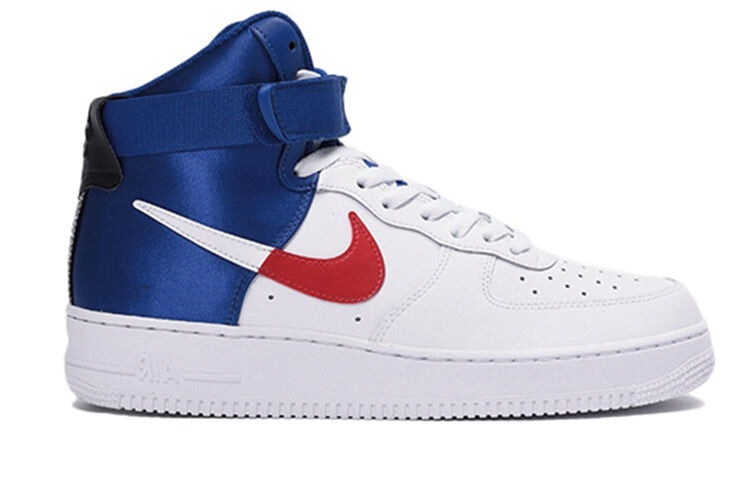 

Кроссовки Nike Air Force, белый / синий