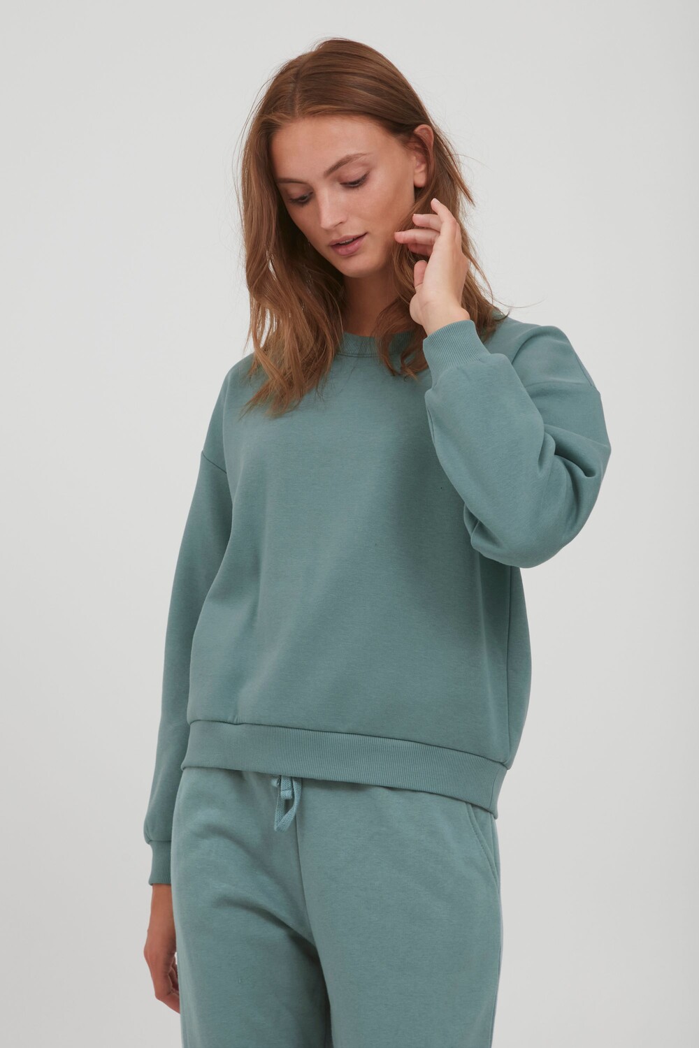 

Толстовка b.young BYSAMMIA CREW NECK 20810534, зеленый