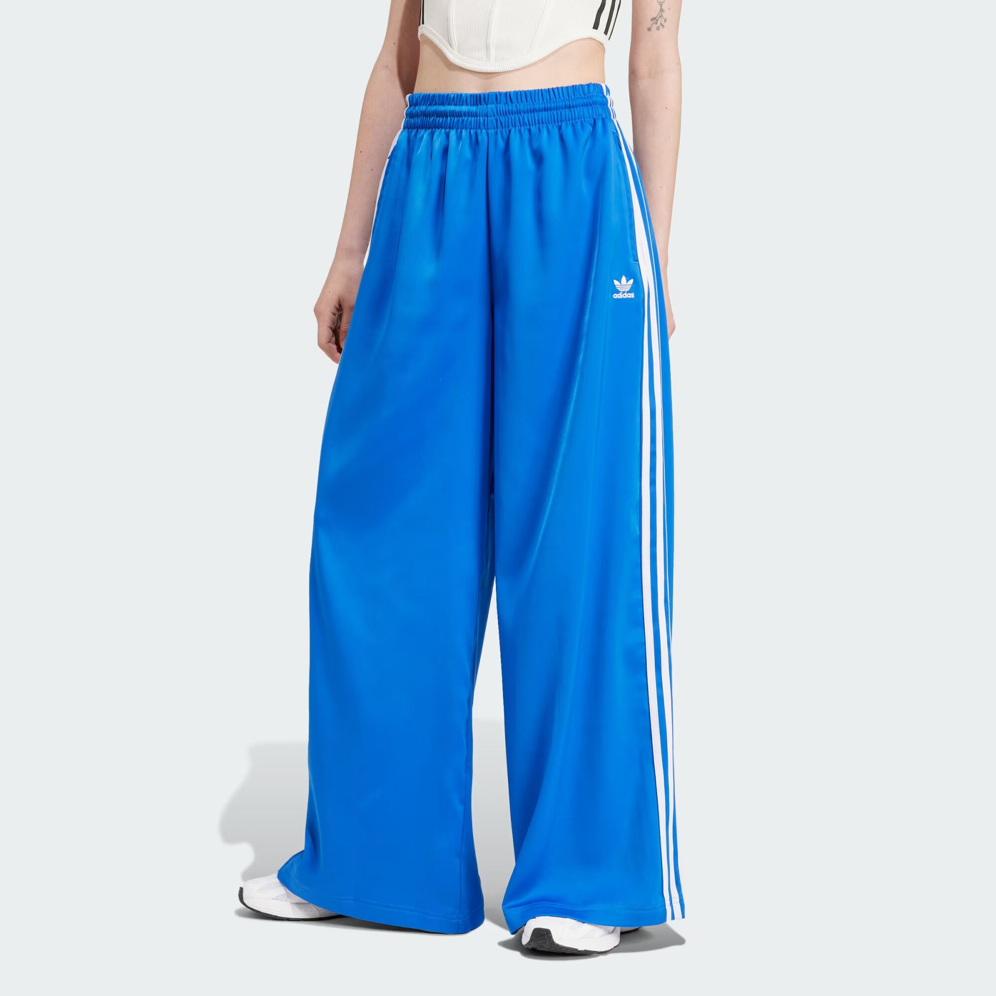 

Атласные широкие спортивные брюки Adicolor Adidas, цвет Blue