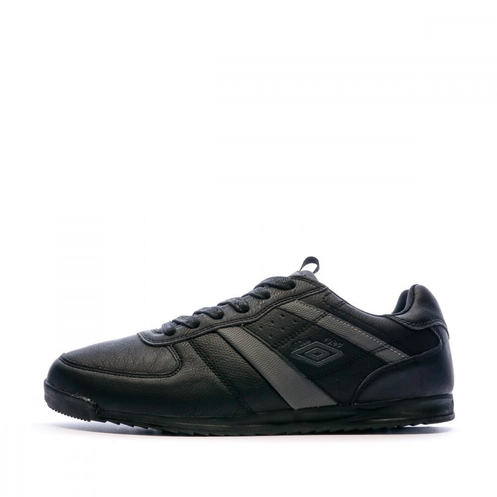 

Кроссовки Umbro Linsi, черный