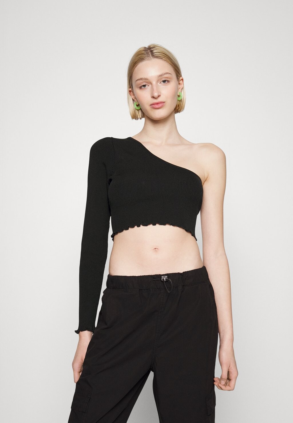 

Рубашка с длинным рукавом Monki, черный