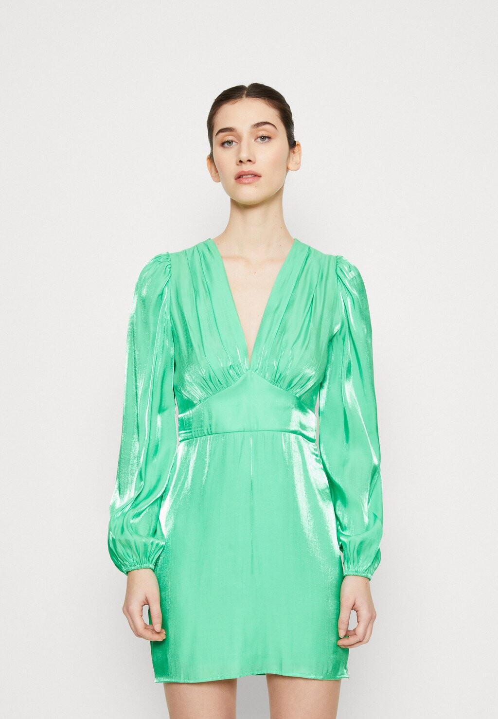 

Элегантное платье Gina Tricot, зеленый