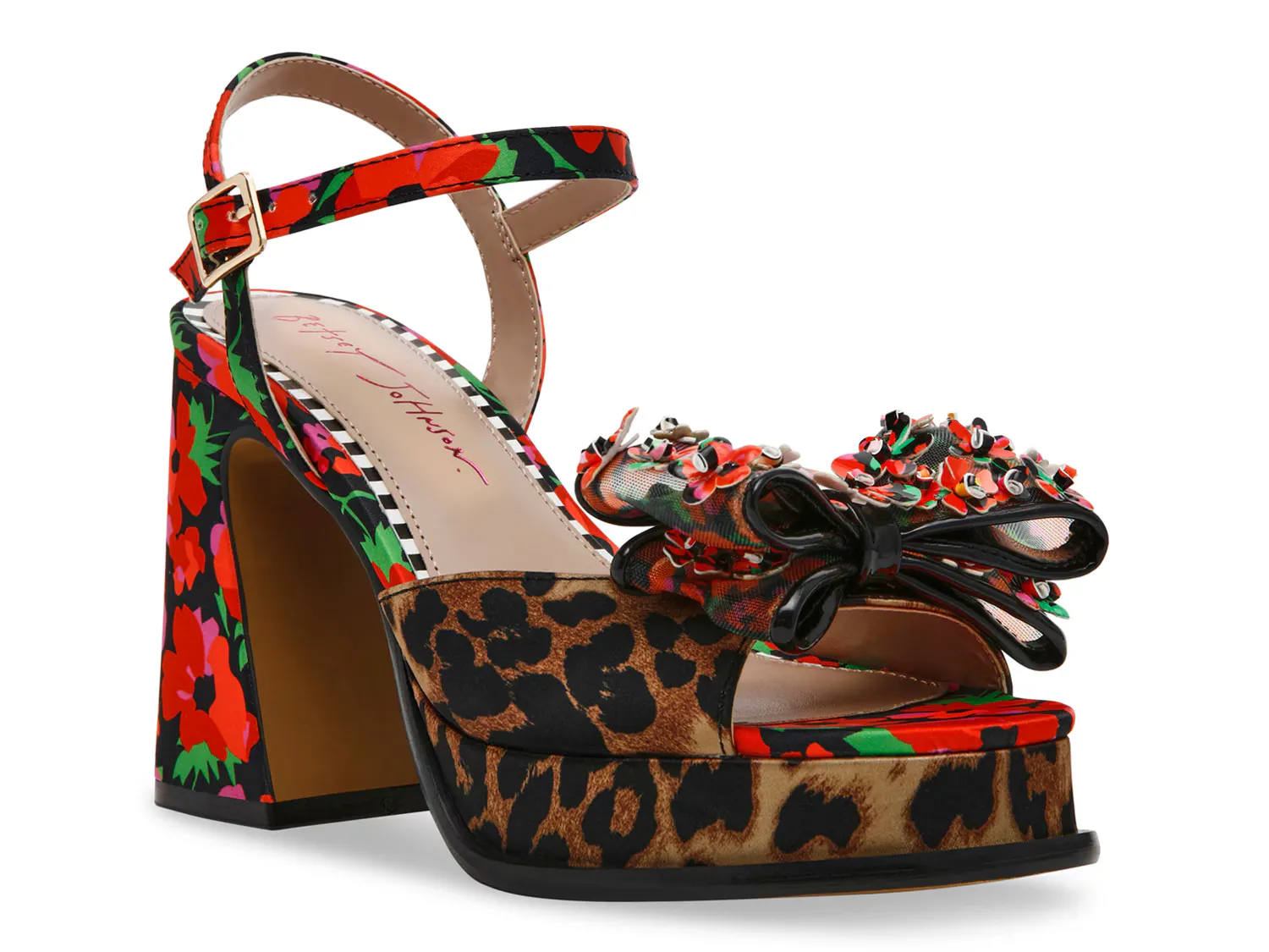 

Сандалии Lilie Platform Sandal Betsey Johnson, коричневый