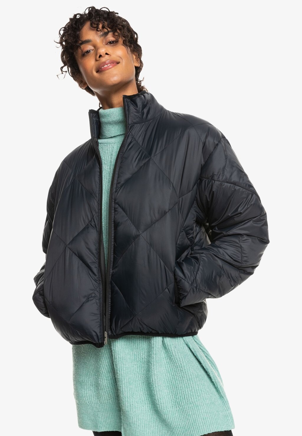 

Зимняя куртка Roxy, черный