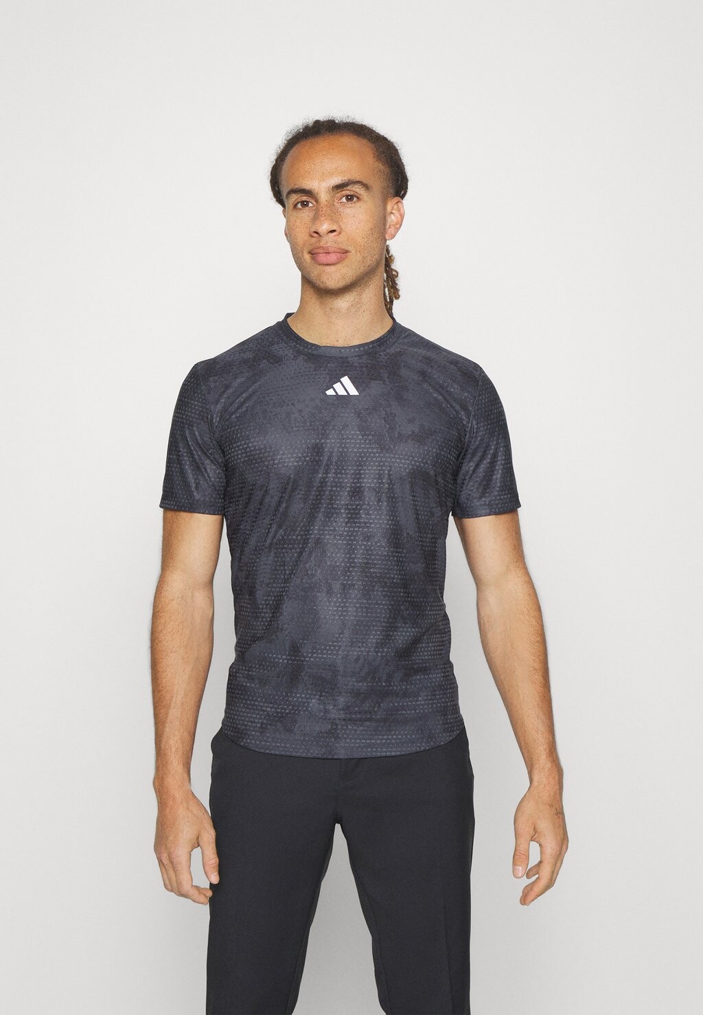 

Футболка Adidas
