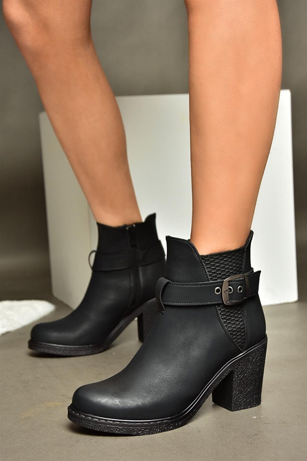 R6741514 Черные женские ботинки Fox Shoes