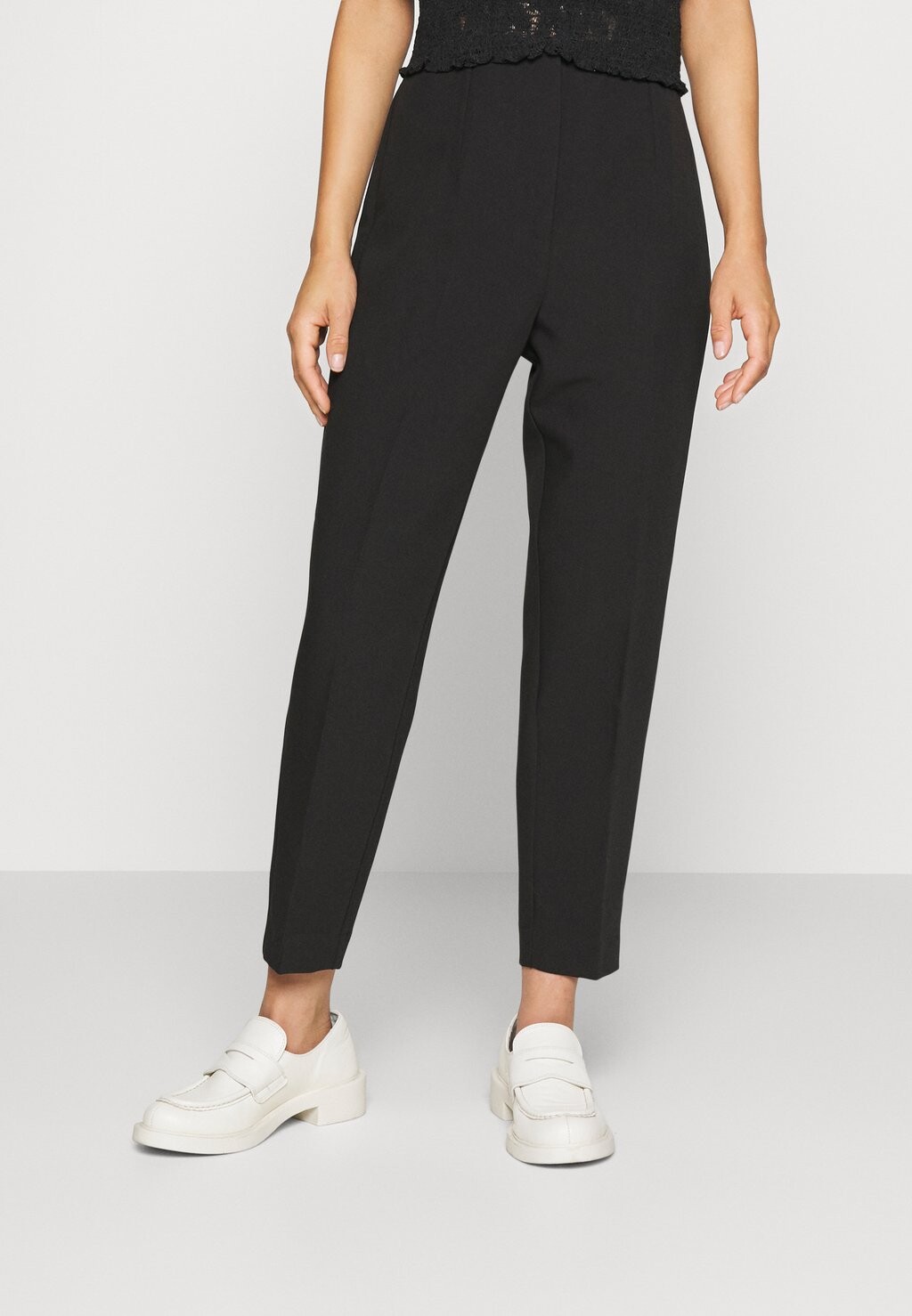 

Брюки Vero Moda, черный Vmsandy Tapered Pant, черный