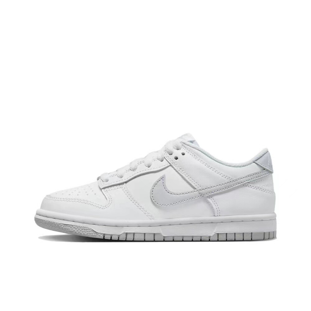 

Кроссовки Nike Dunk Low для скейтбординга женские