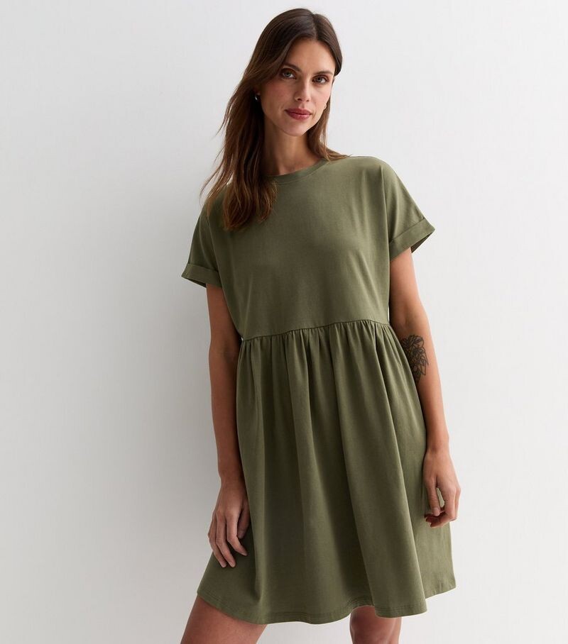 

Хлопковое мини-платье цвета хаки с короткими рукавами New Look, хаки