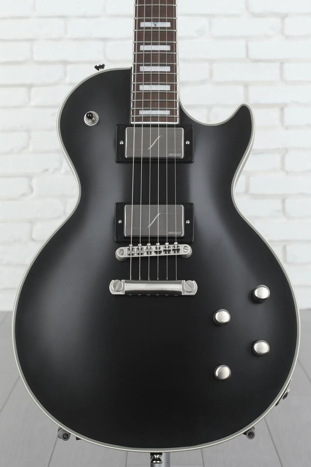 

Электрогитара Epiphone Les Paul Prophecy — черный состаренный глянец