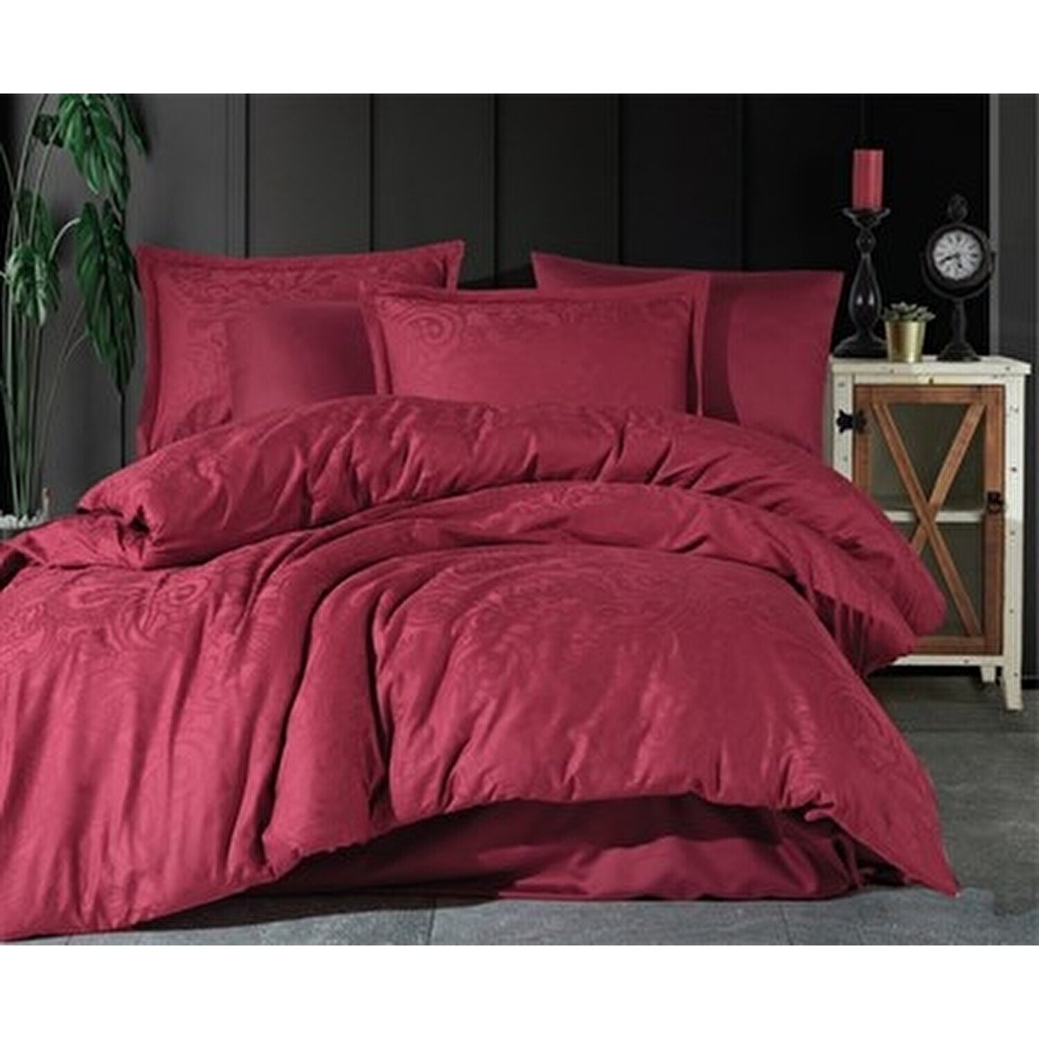 

Комплект постельного белья Clasy из жаккардового хлопка и атласа C.k Hemera Claret Red V2