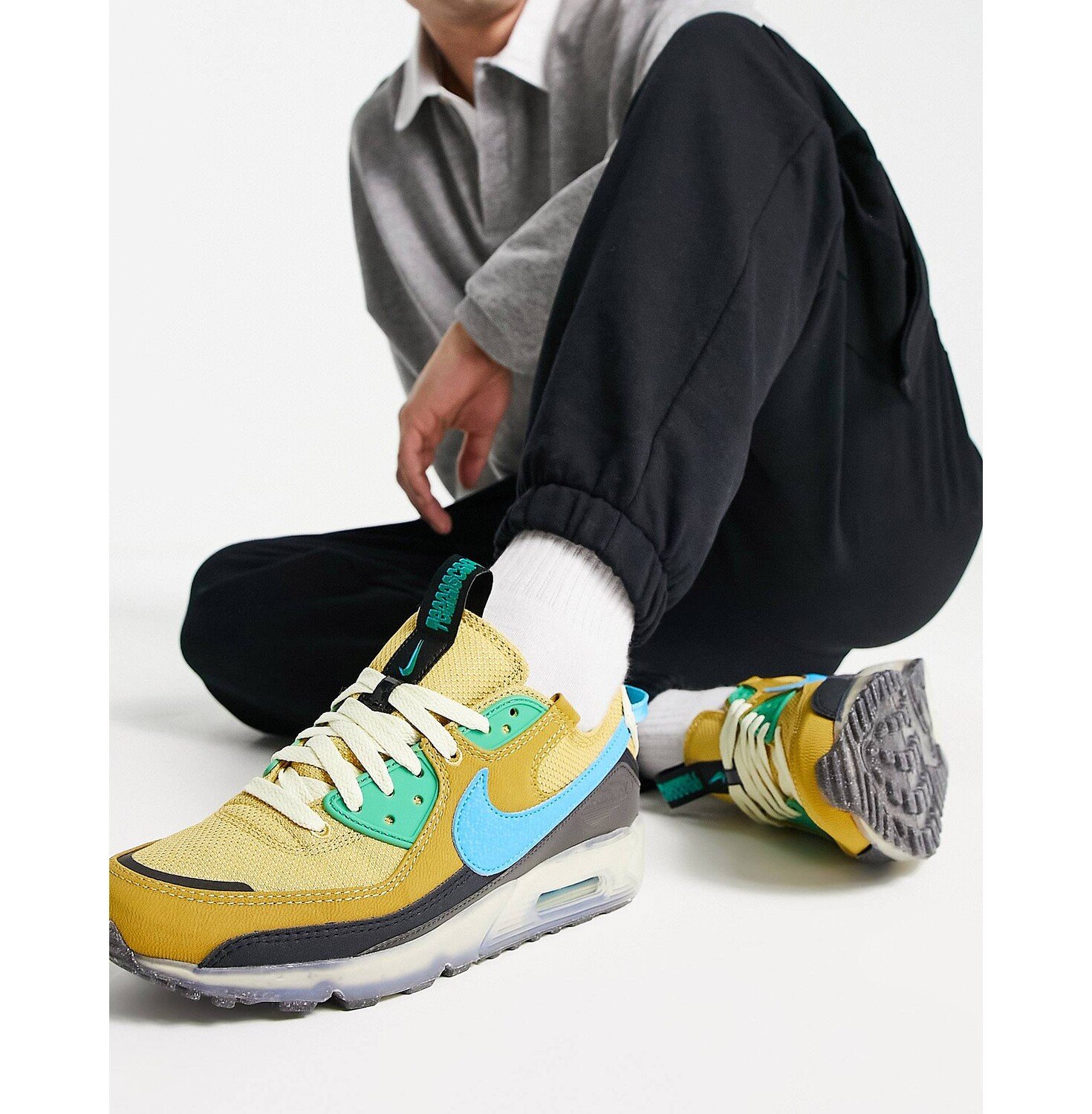

Желтые кроссовки Nike Air Max 90 Terrascape, Желтый