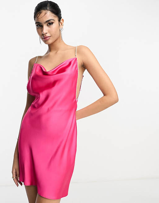 

Ярко-розовое платье мини с атласной отделкой стразами ASOS DESIGN, Розовый