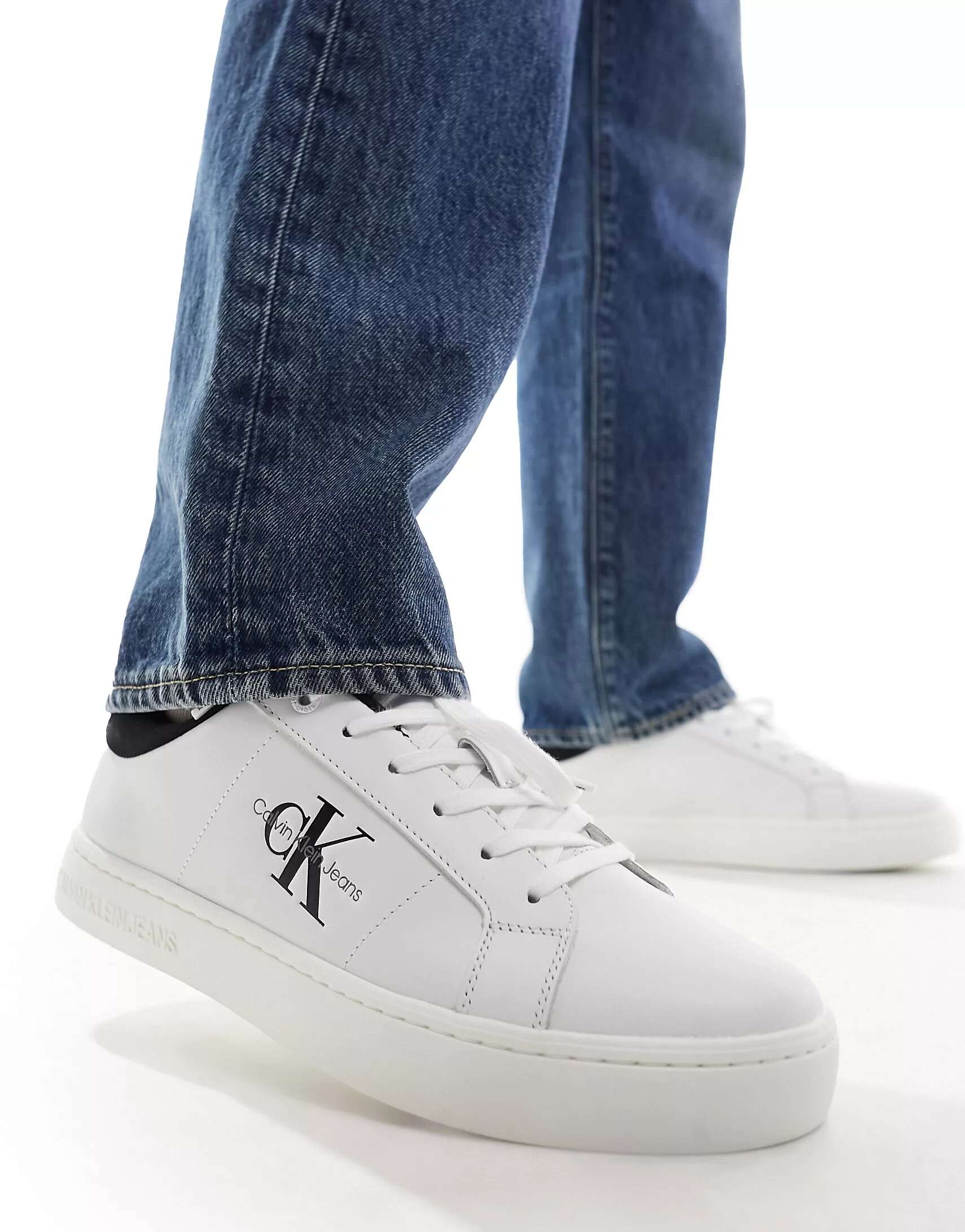 Белые кожаные классические кроссовки с низкой чашкой и низкой чашкой Calvin Klein Jeans кроссовки calvin klein basket souple bds black
