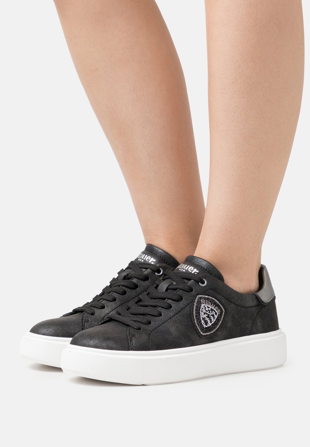 

Низкие кроссовки VENUS Blauer, черный