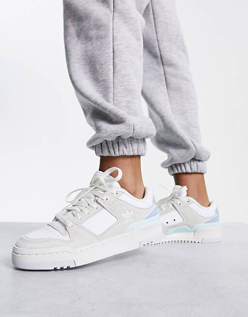 

Белые кроссовки adidas Originals Forum Low Luxe с синими деталями, Синий